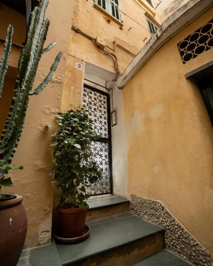 Ferienwohnung Sui Tetti, Caressa De Mae Bordighera Exterior foto